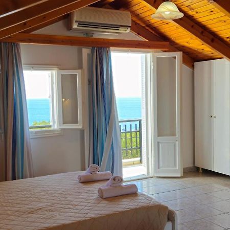 Fexulis Studios & Suites Agios Nikolaos  Esterno foto